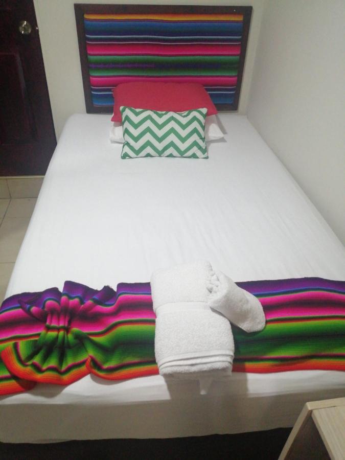 Hotel Antiguo Antiguo Cuscatlán Екстериор снимка