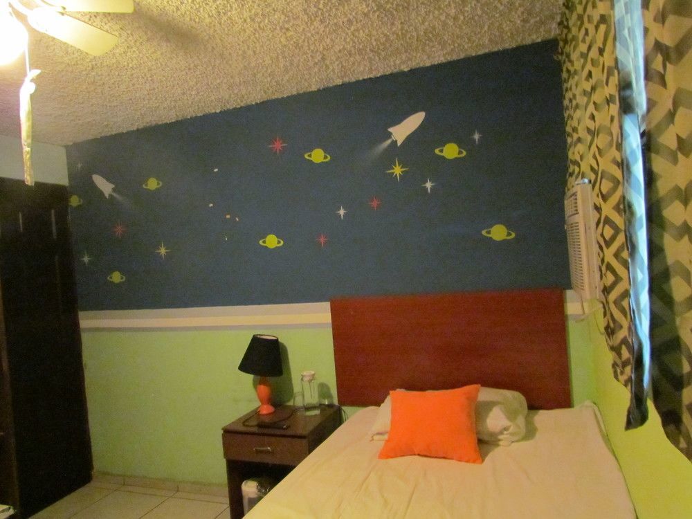 Hotel Antiguo Antiguo Cuscatlán Екстериор снимка